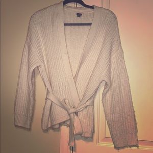 Artie wrap sweater size M